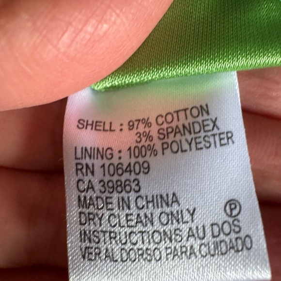 Tahari Green Polka Dot cotton Dress. Ptp 20” lenght 39” - Picture 12 of 13